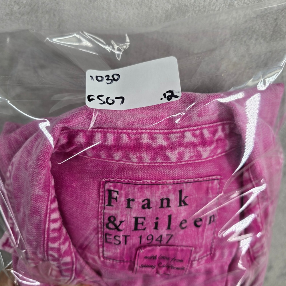 Frank & Eileen Size Small Pink Mineral Acid Wash Cotton Button Down Shirt - Picture 8 of 8